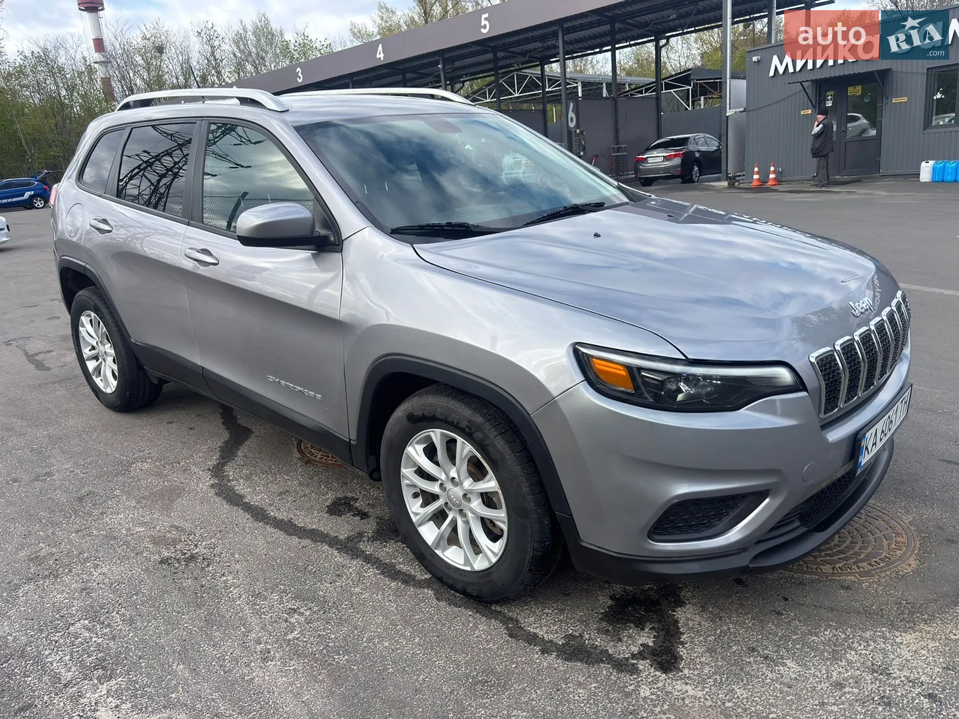 2020 Jeep Cherokee - мініатюра 22