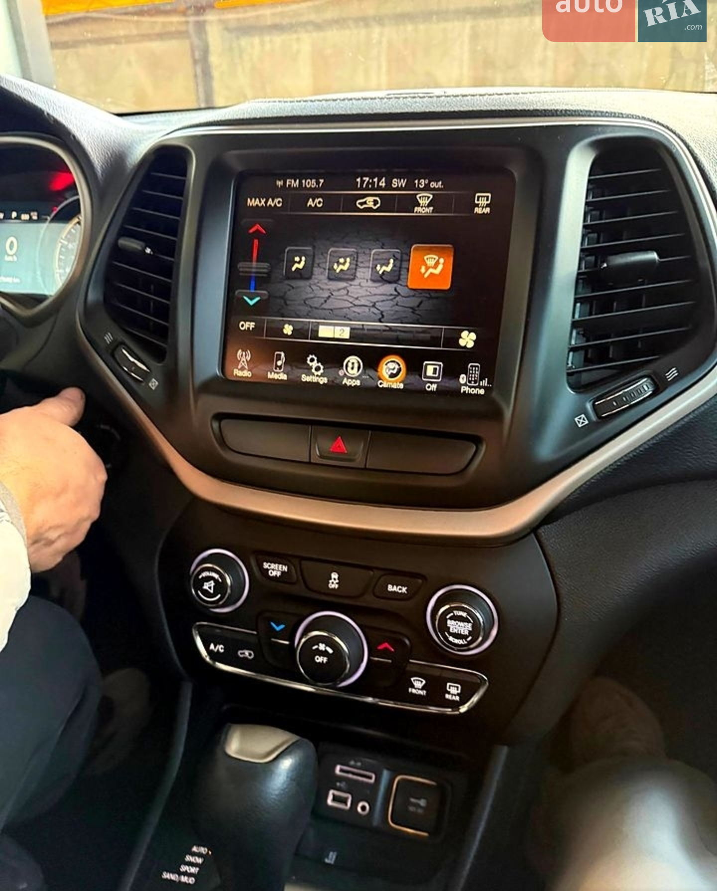 2015 Jeep Cherokee - мініатюра 12