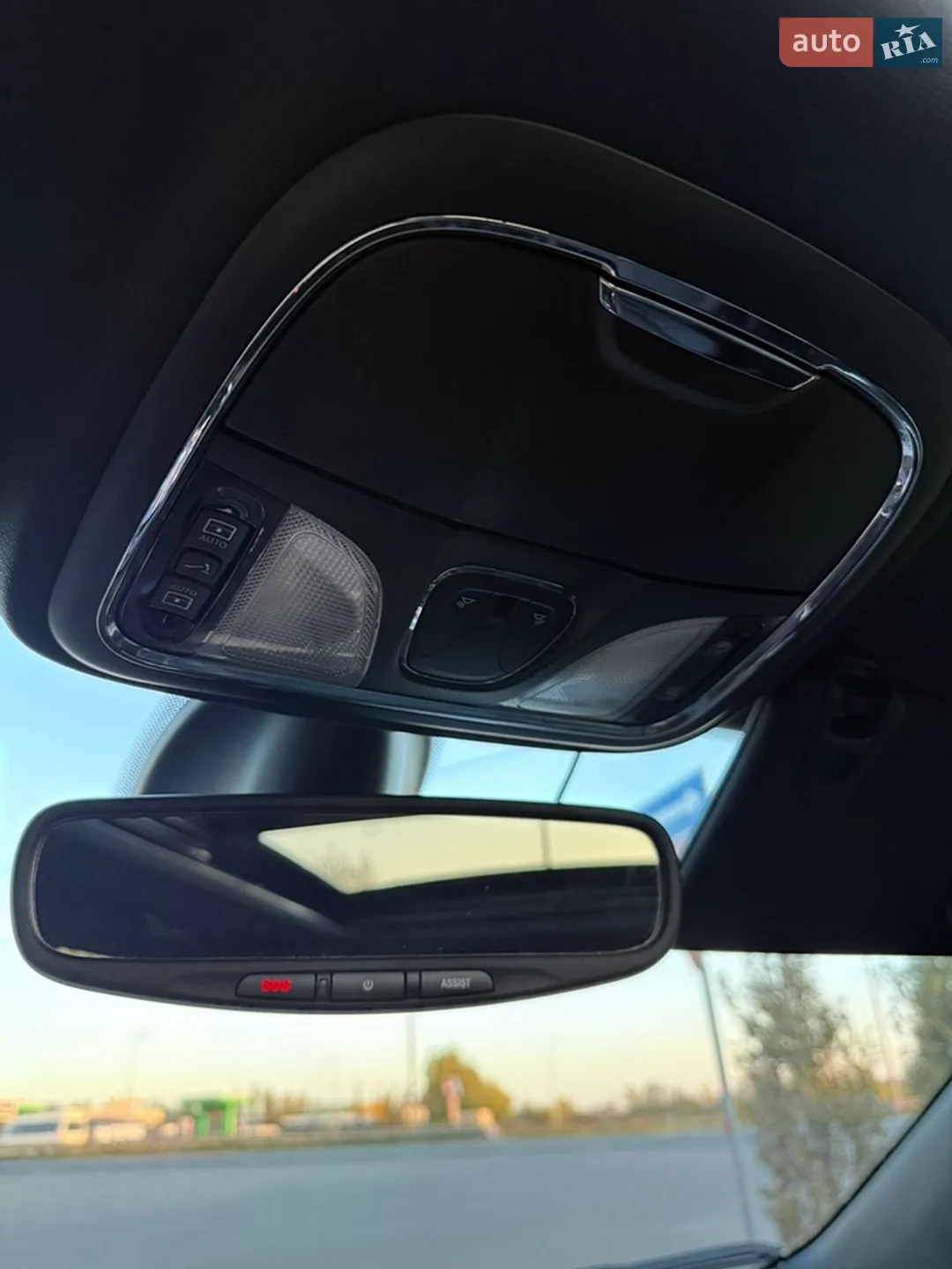 2020 Jeep Cherokee - мініатюра 20