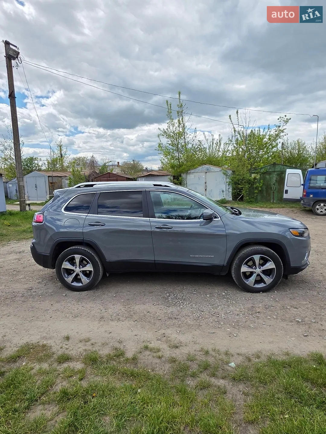 2019 Jeep Cherokee - мініатюра 5