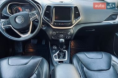 Внедорожник / Кроссовер Jeep Cherokee 2015 в Тернополе