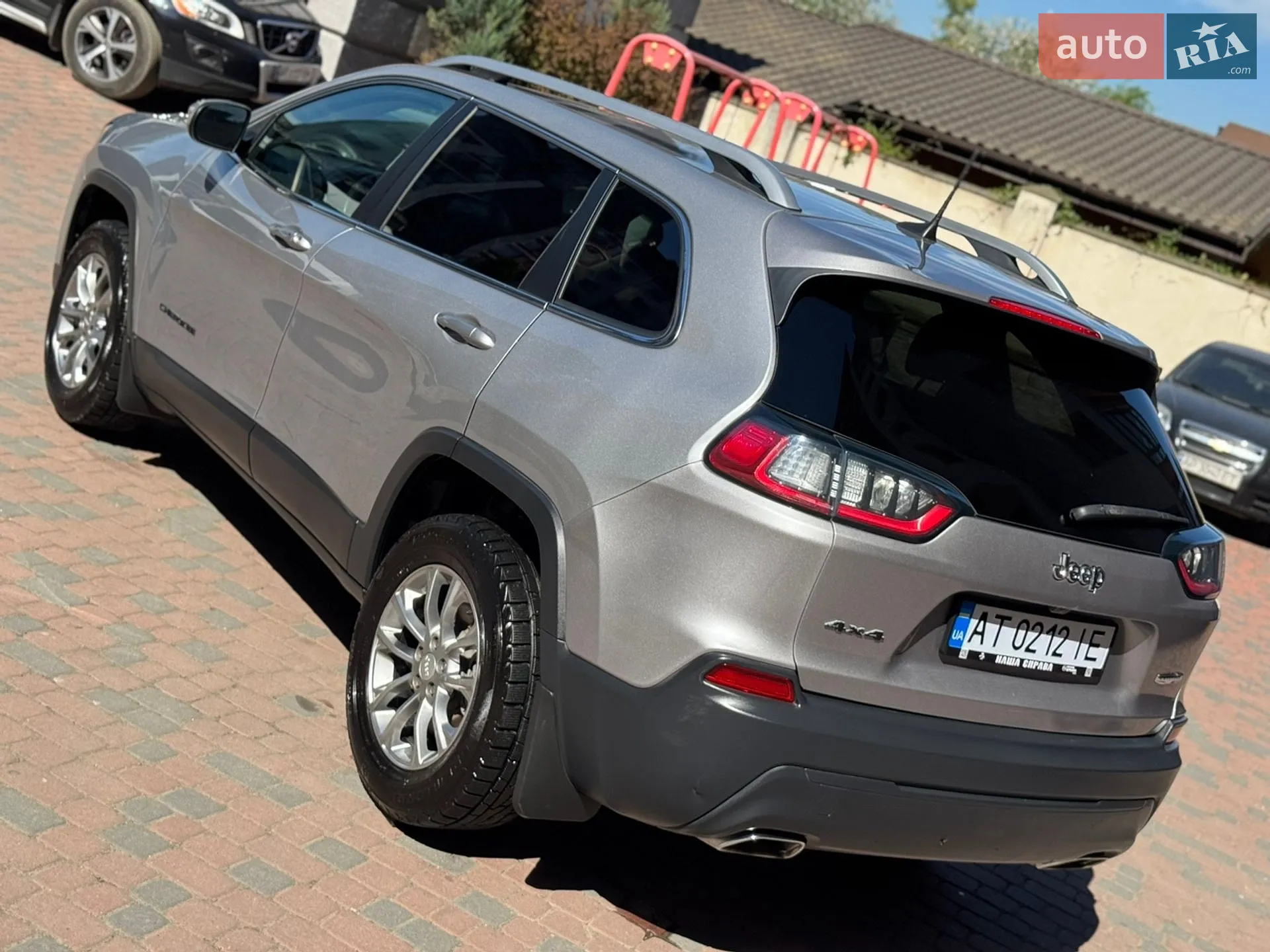 2018 Jeep Cherokee - мініатюра 4