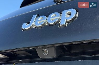 Внедорожник / Кроссовер Jeep Cherokee 2019 в Ровно