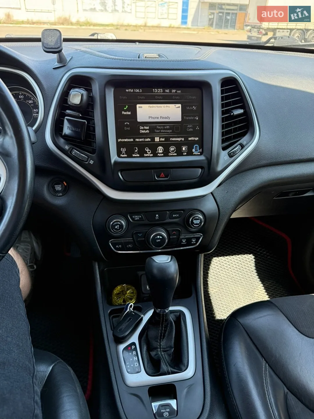 2017 Jeep Cherokee - мініатюра 13