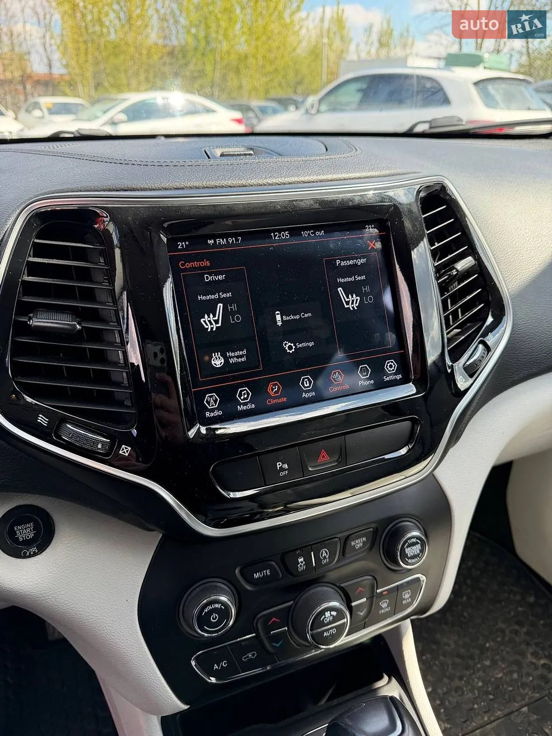 2019 Jeep Cherokee - мініатюра 22