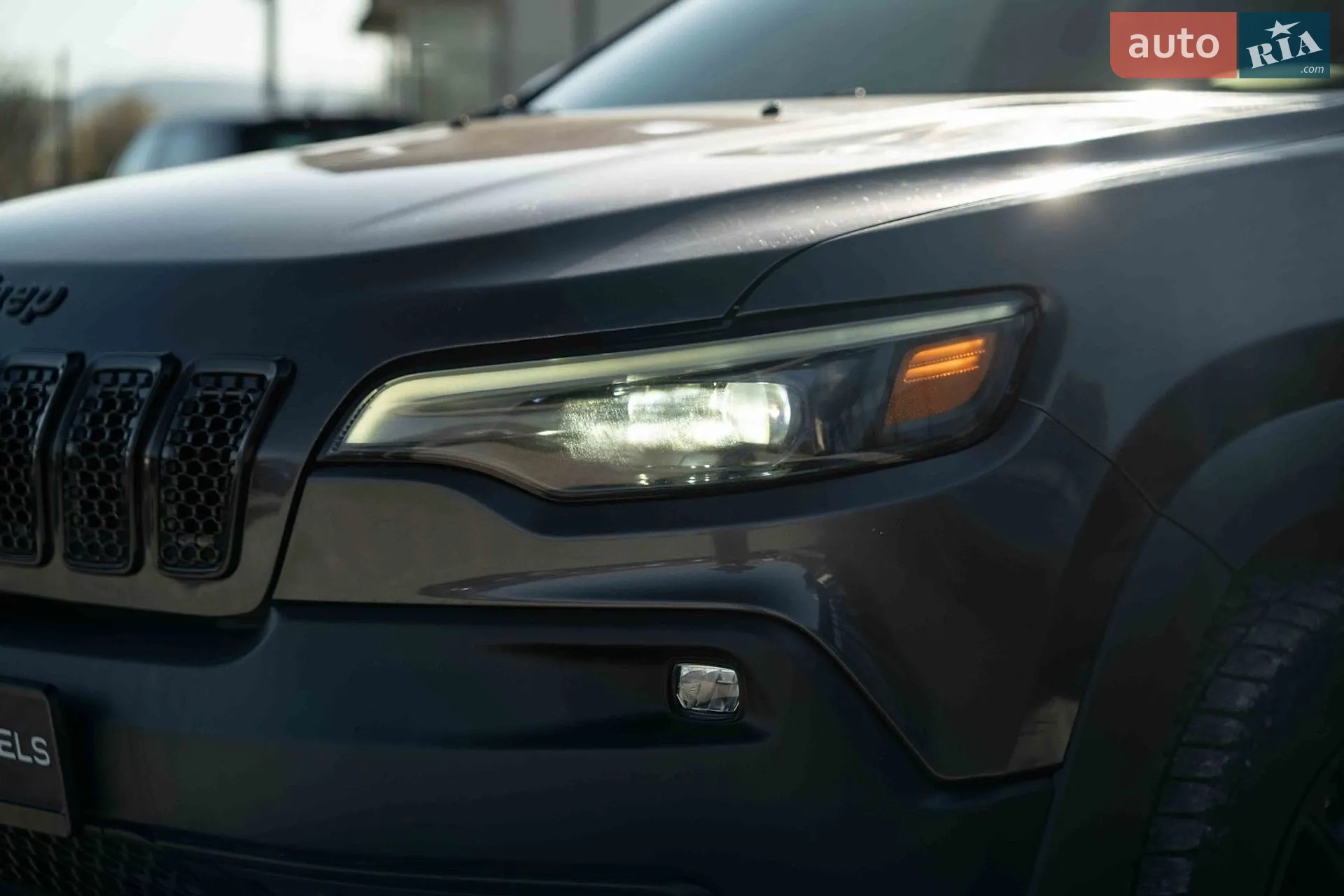 2019 Jeep Cherokee - мініатюра 15