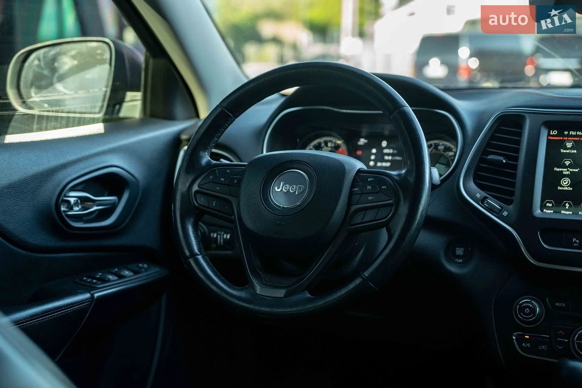 2019 Jeep Cherokee - мініатюра 24