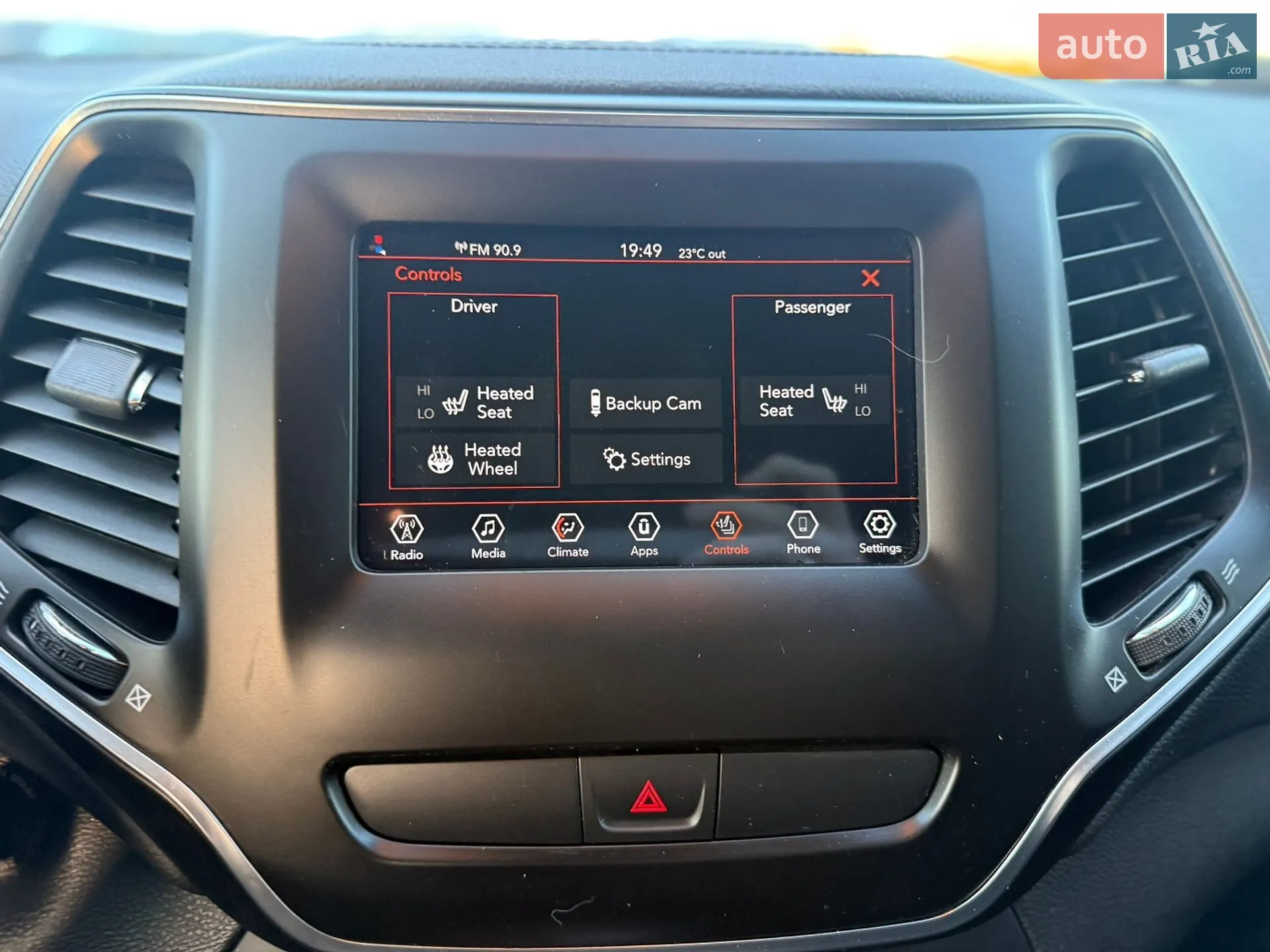 2019 Jeep Cherokee - мініатюра 15