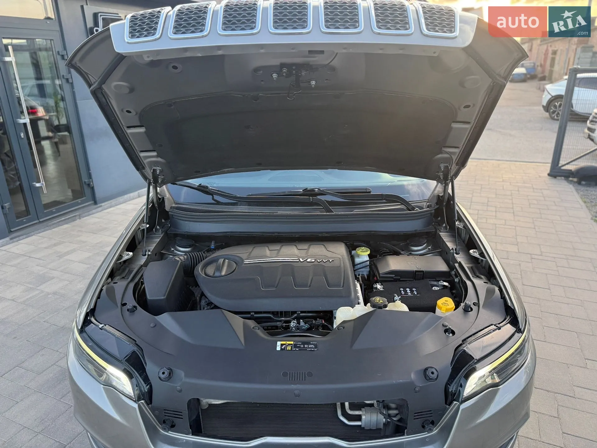 2019 Jeep Cherokee - мініатюра 20