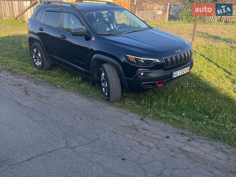 Позашляховик / Кросовер Jeep Cherokee 2019 в Кривому Розі