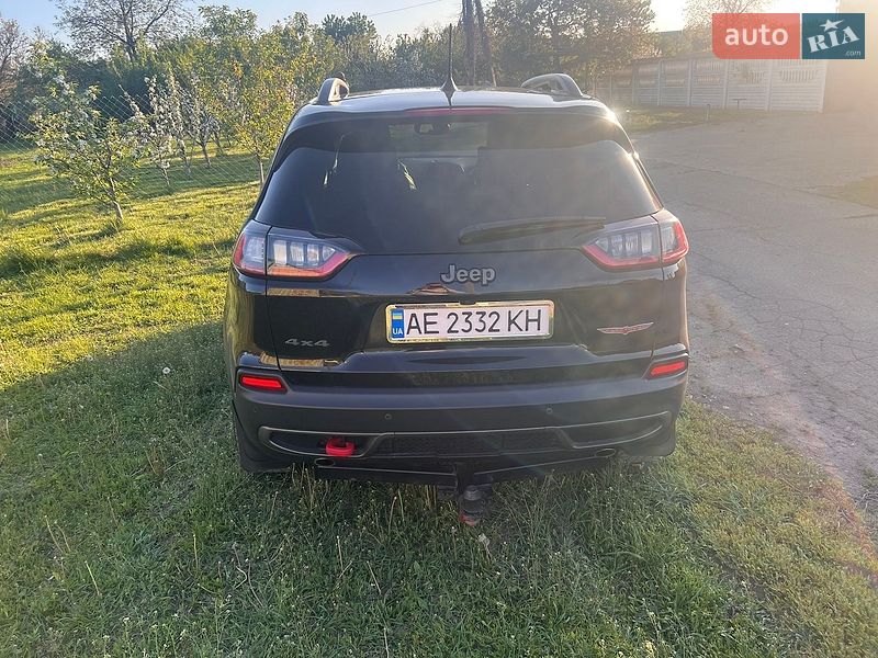 Позашляховик / Кросовер Jeep Cherokee 2019 в Кривому Розі