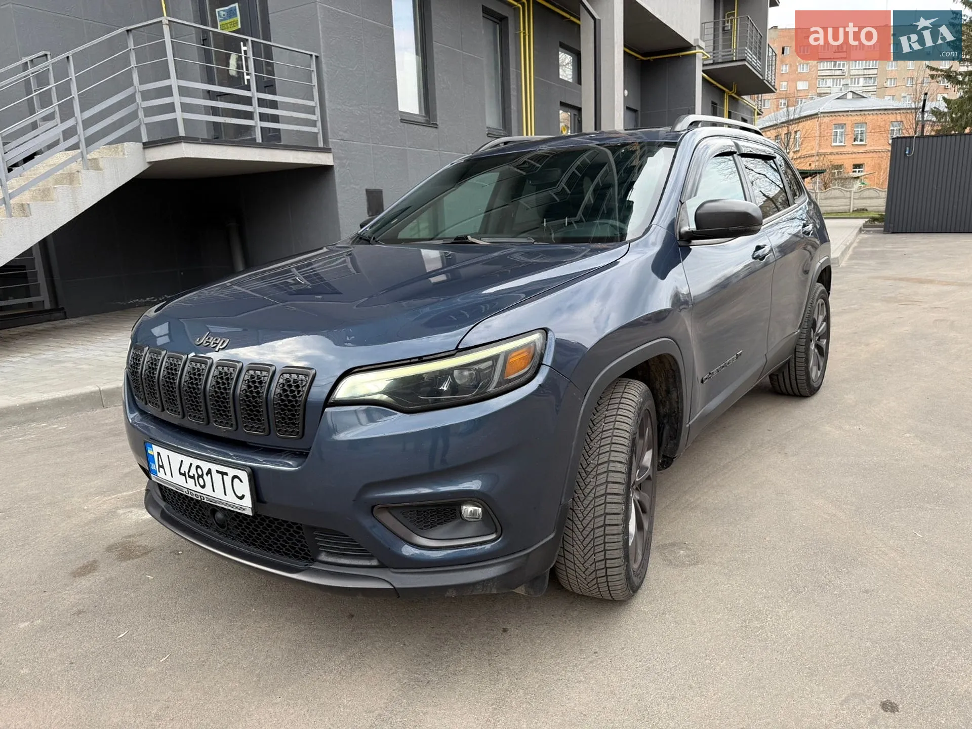 2021 Jeep Cherokee - мініатюра 13