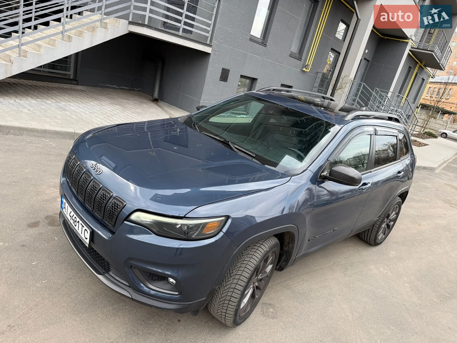 2021 Jeep Cherokee - мініатюра 31