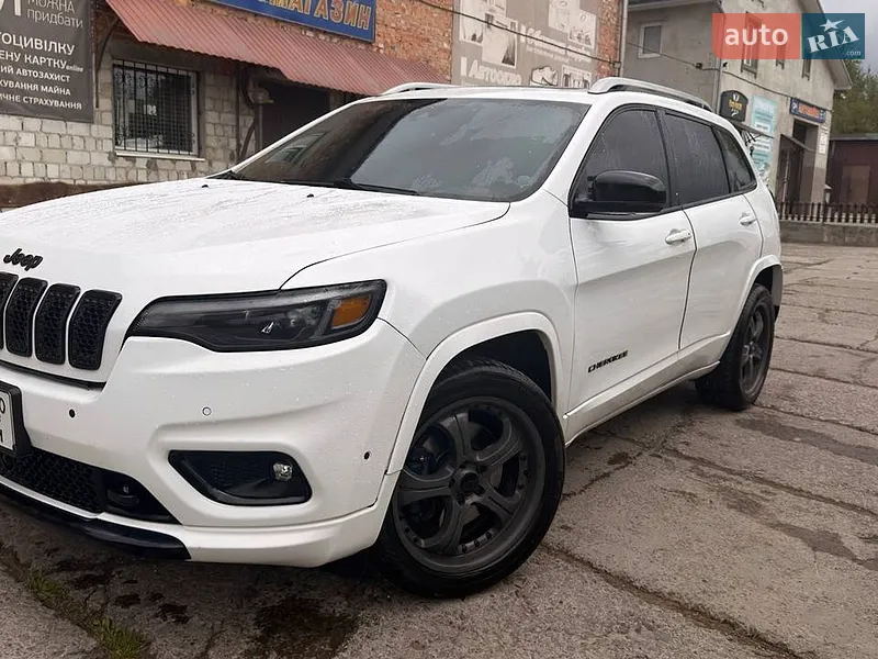 Jeep Cherokee 2018