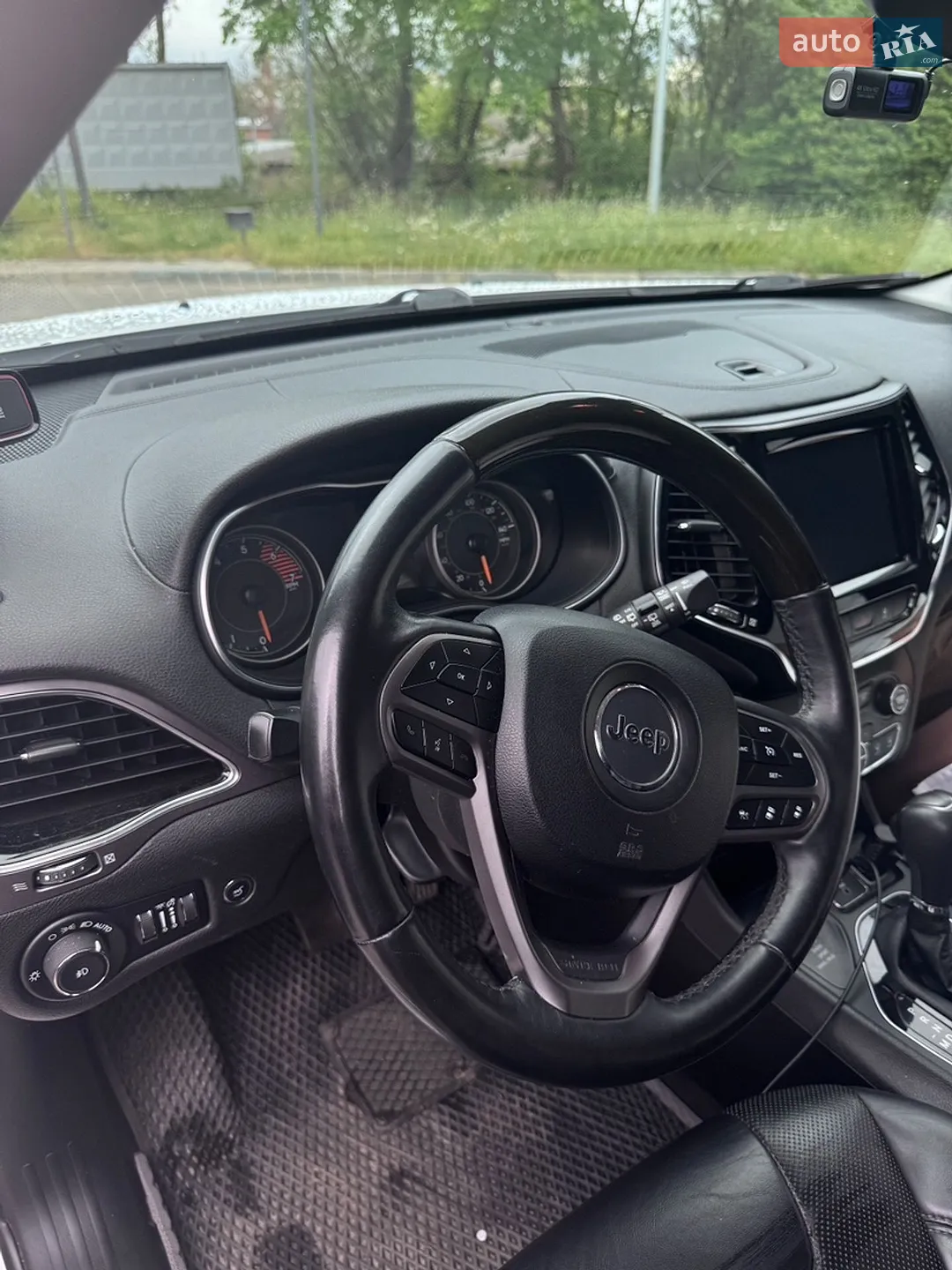 2018 Jeep Cherokee - мініатюра 21