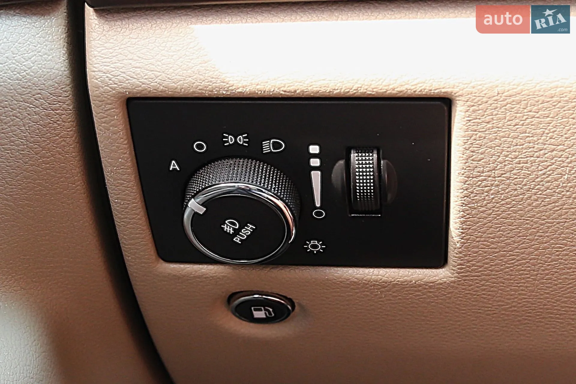 2015 Jeep Cherokee - мініатюра 19