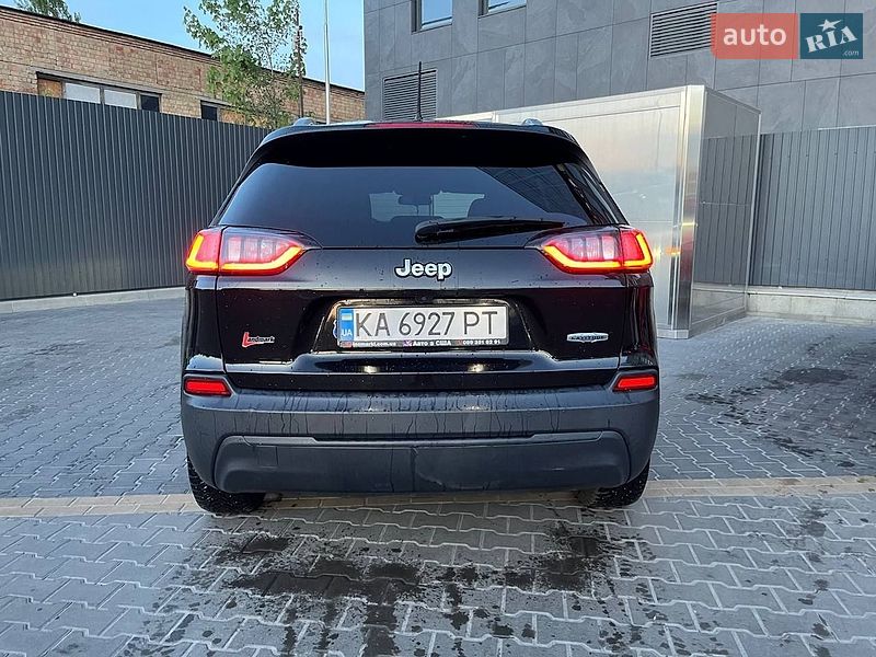 Внедорожник / Кроссовер Jeep Cherokee 2019 в Киеве