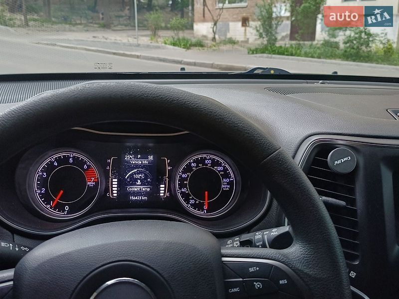 Внедорожник / Кроссовер Jeep Cherokee 2019 в Киеве