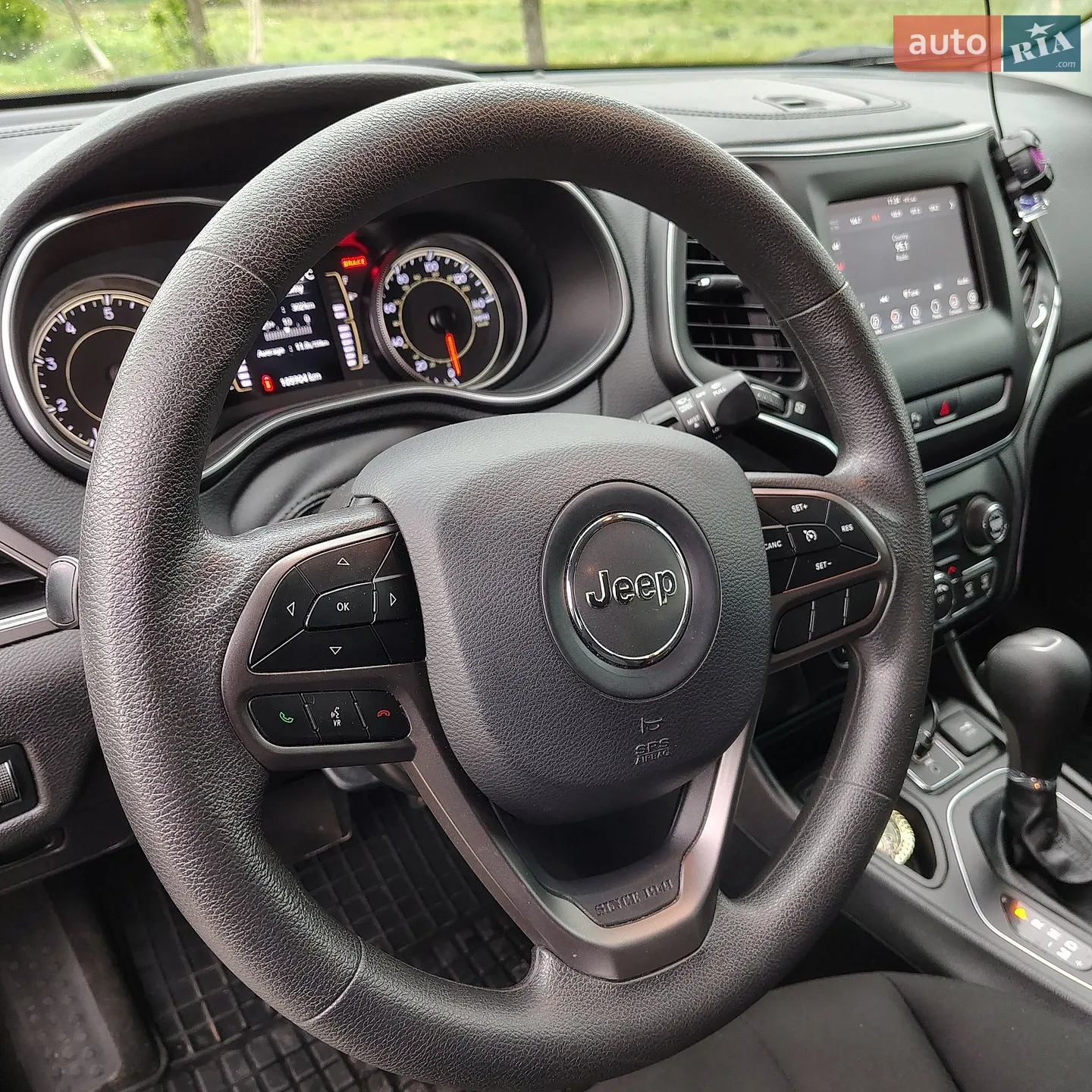 2020 Jeep Cherokee - мініатюра 17