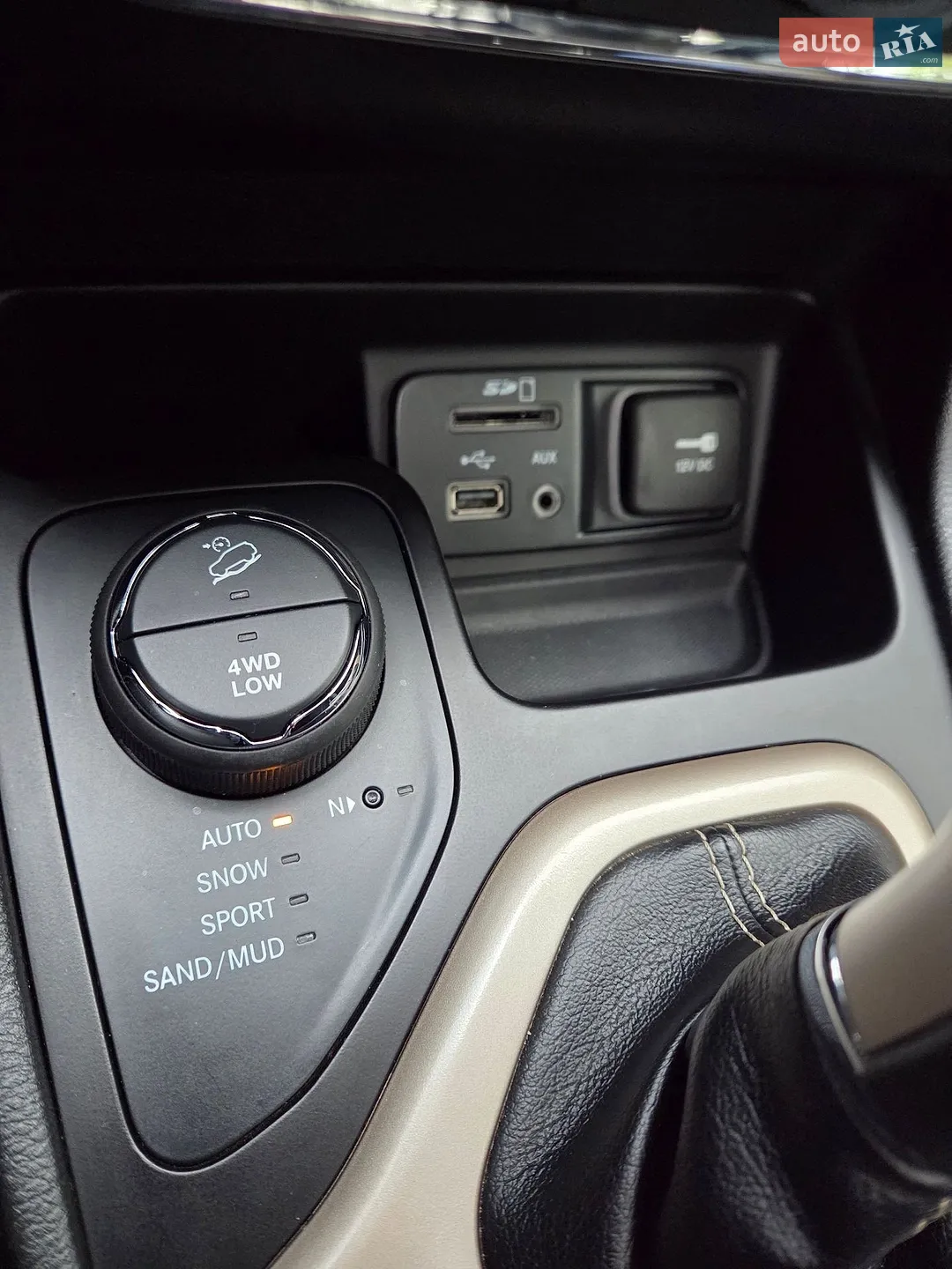 2014 Jeep Cherokee - мініатюра 14