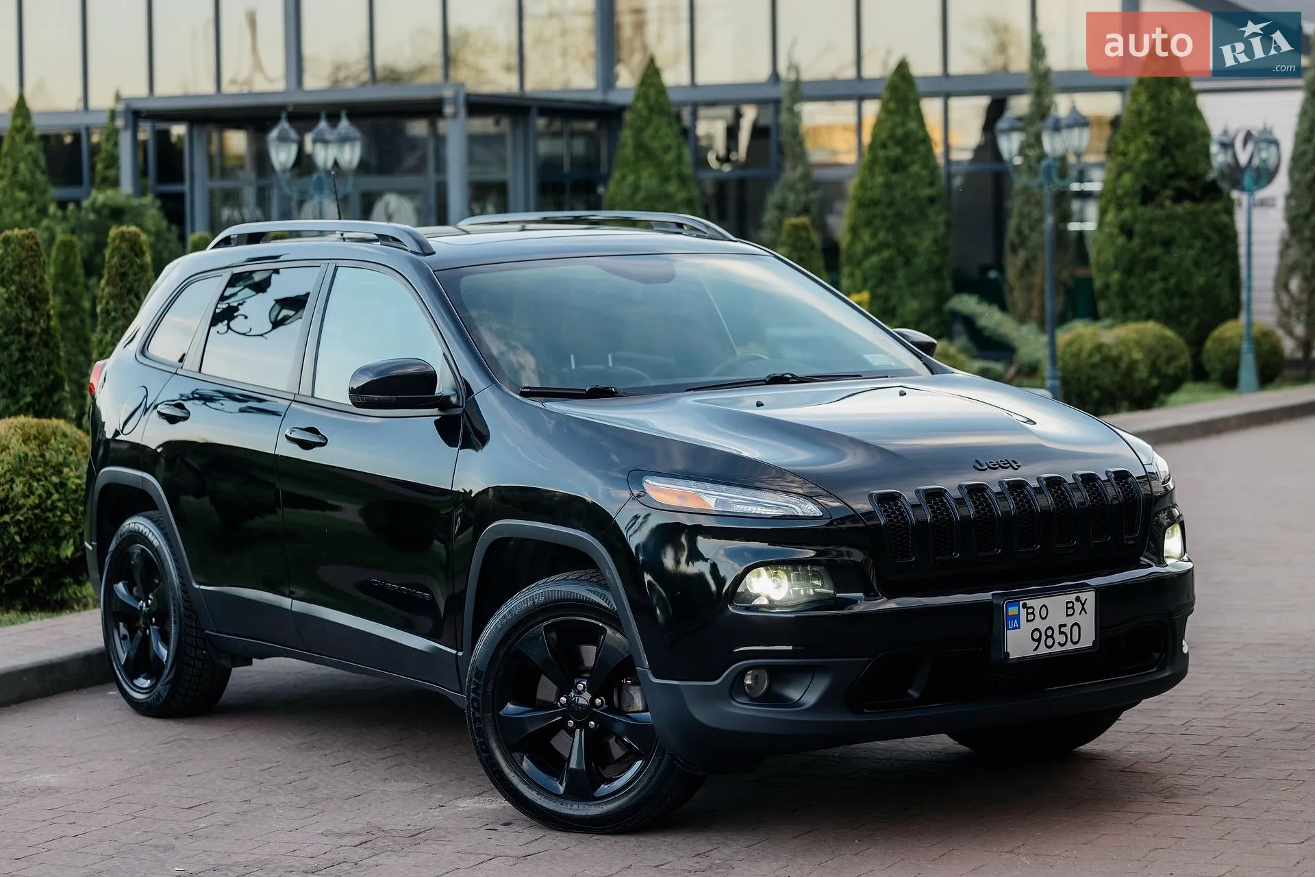2016 Jeep Cherokee - мініатюра 8