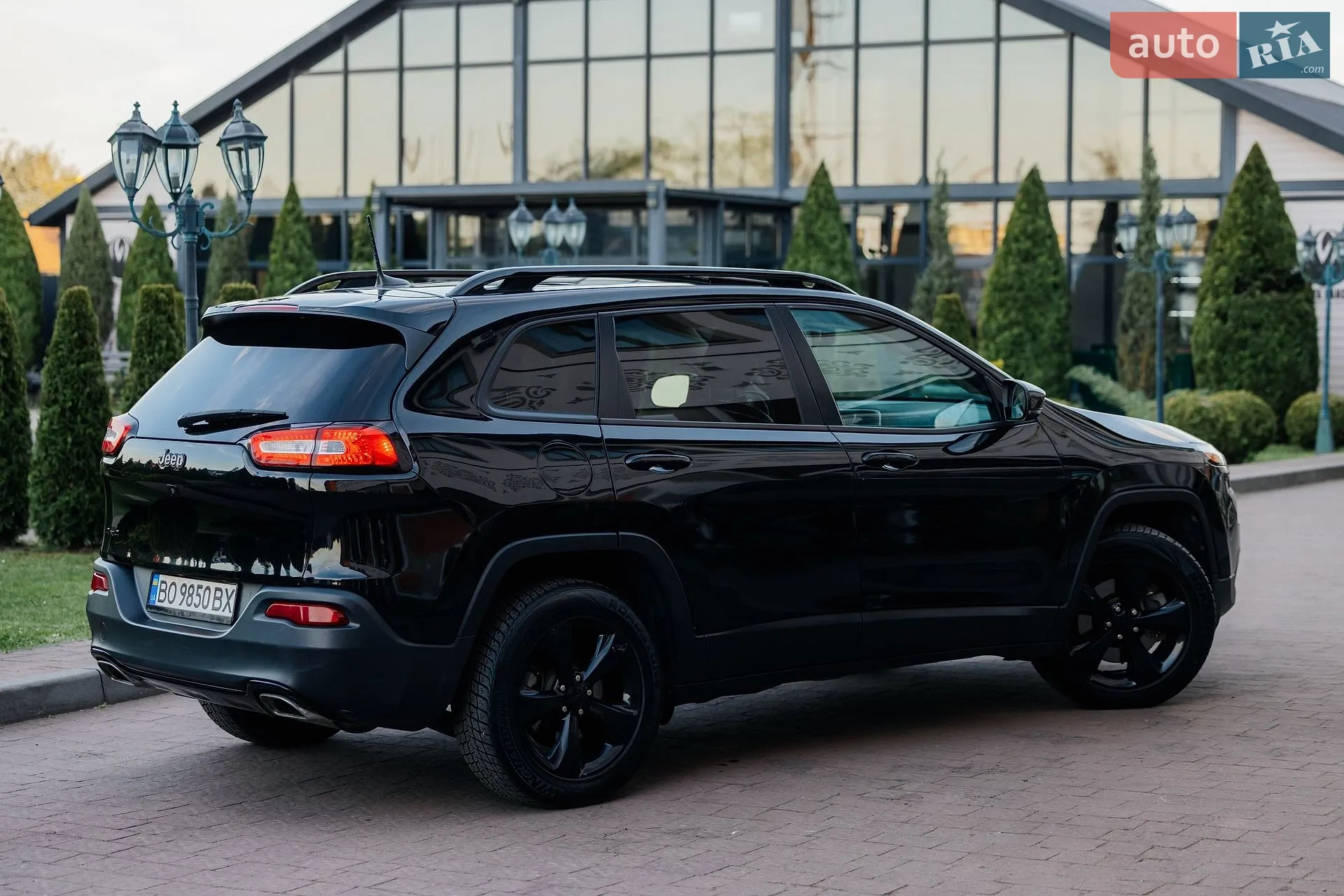 2016 Jeep Cherokee - мініатюра 19