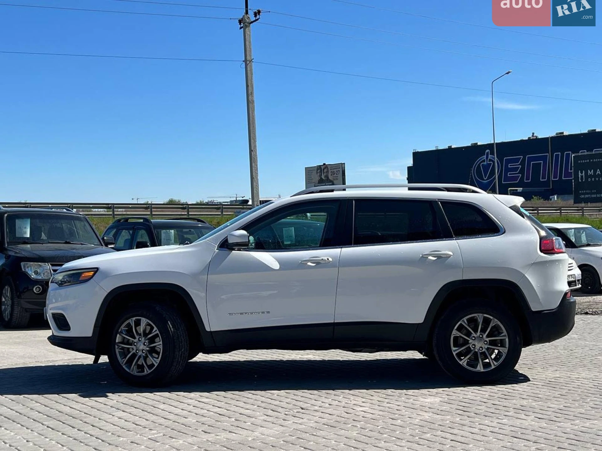 2019 Jeep Cherokee - мініатюра 5