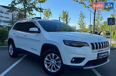 Внедорожник / Кроссовер Jeep Cherokee 2018 в Киеве