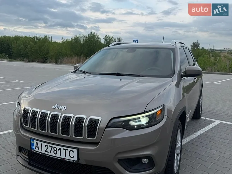 Jeep Cherokee