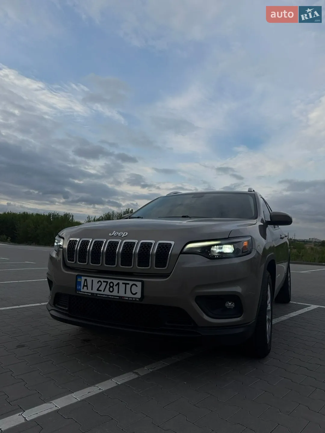 2018 Jeep Cherokee - мініатюра 2