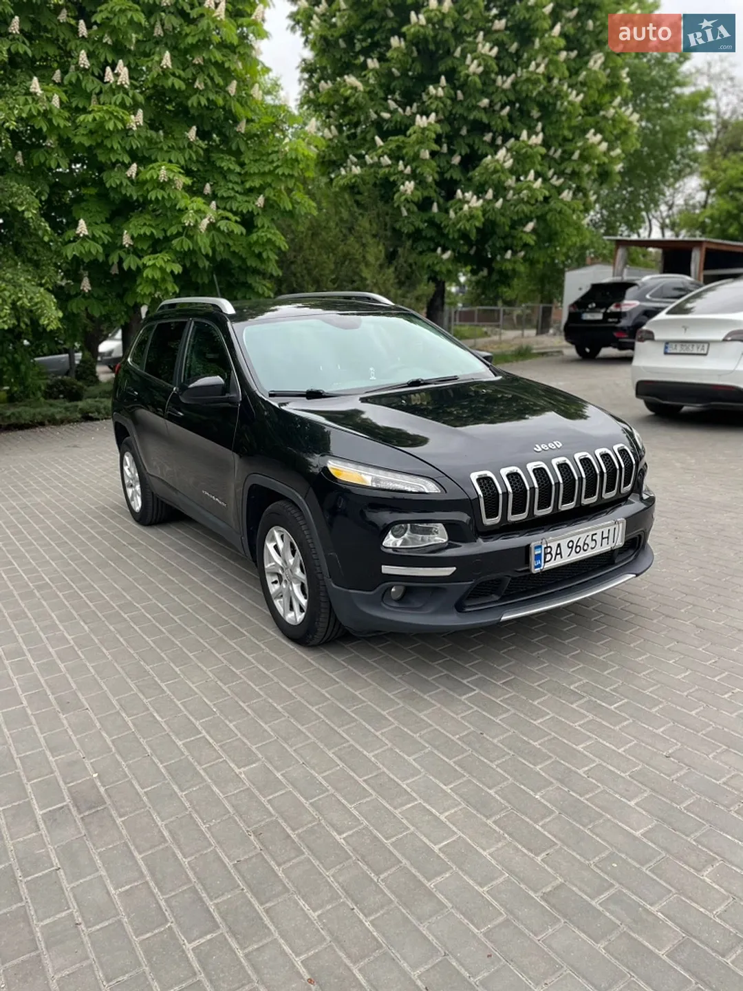 2016 Jeep Cherokee - мініатюра 2