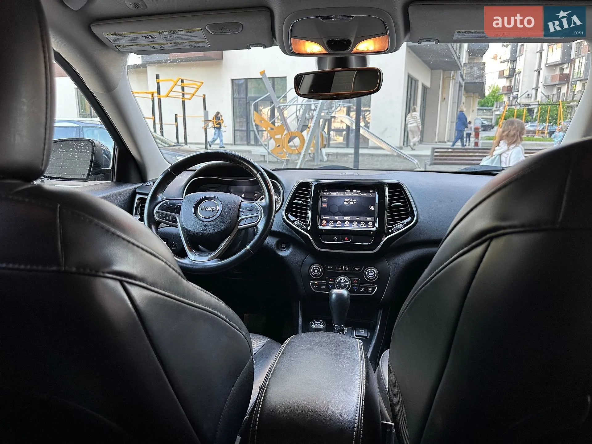 2019 Jeep Cherokee - мініатюра 21