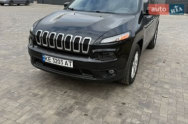 Внедорожник / Кроссовер Jeep Cherokee 2015 в Кривом Роге