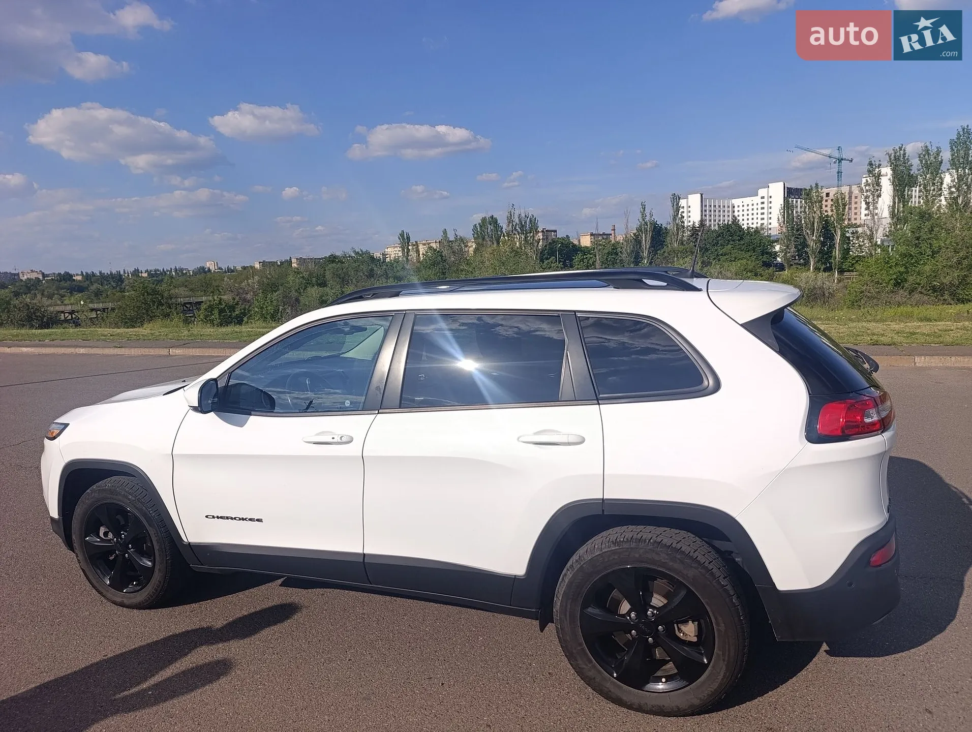 2017 Jeep Cherokee - мініатюра 7