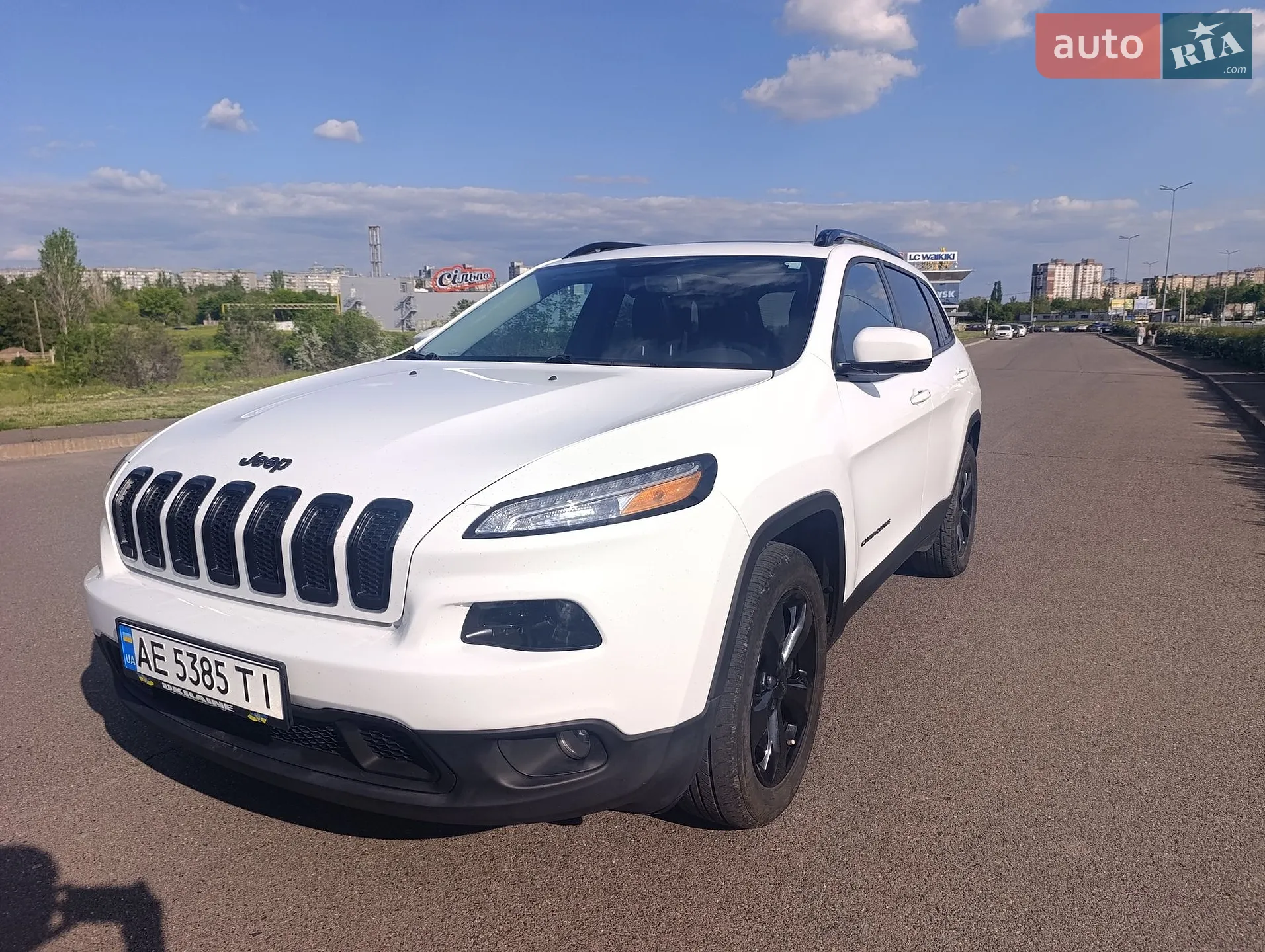 2017 Jeep Cherokee - мініатюра 3