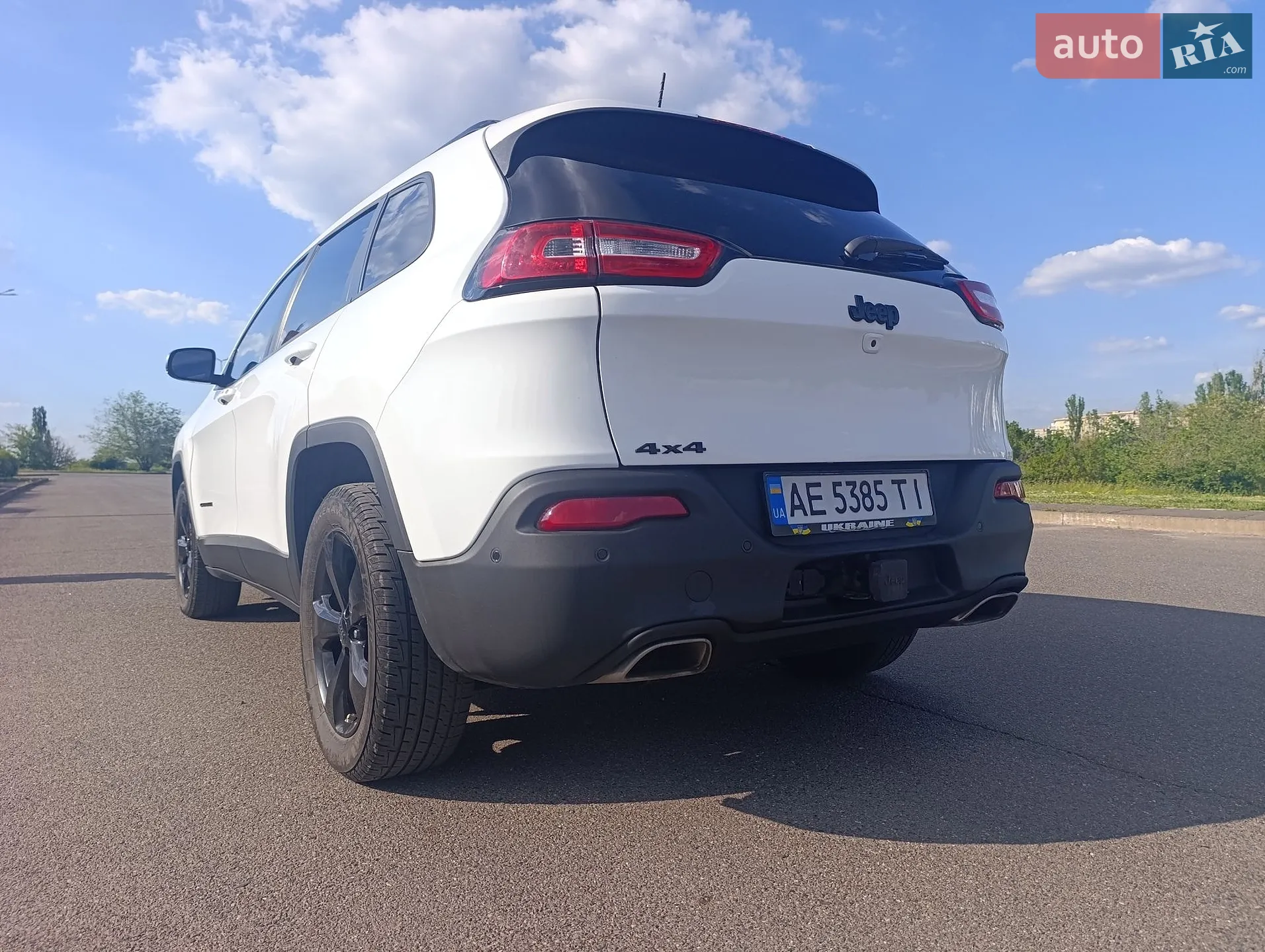 2017 Jeep Cherokee - мініатюра 26