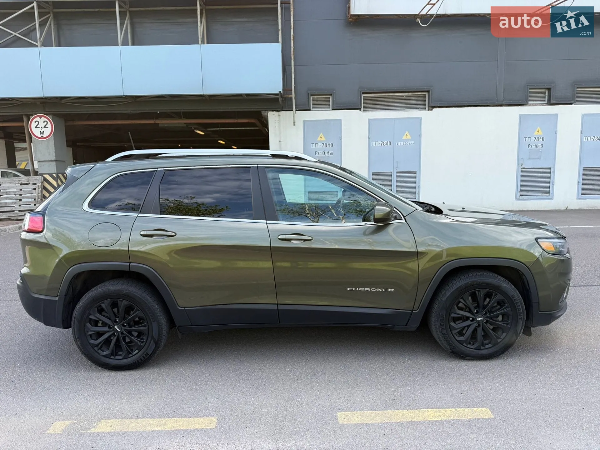 2018 Jeep Cherokee - мініатюра 8