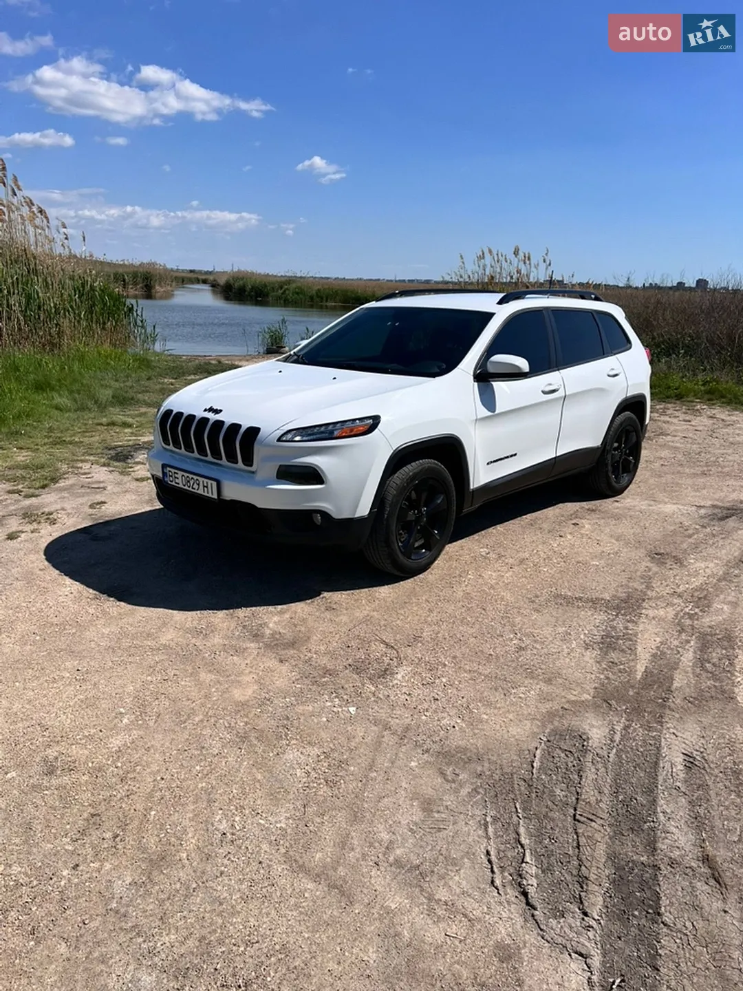 2017 Jeep Cherokee - мініатюра 3