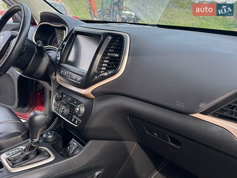 Внедорожник / Кроссовер Jeep Cherokee 2016 в Ровно фото 20 Внедорожник / Кроссовер Jeep Cherokee 2016 в Ровно