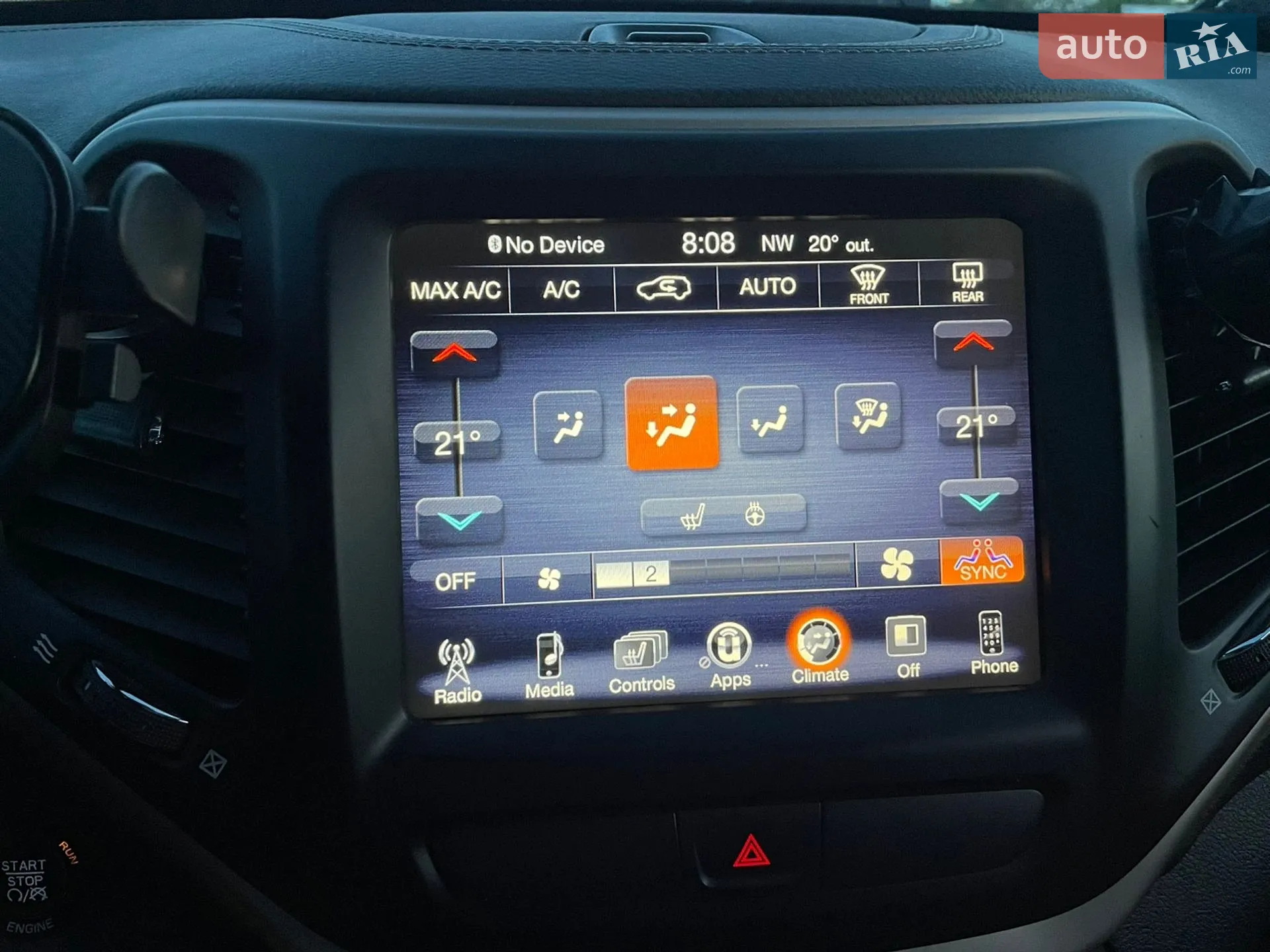 2016 Jeep Cherokee - мініатюра 11