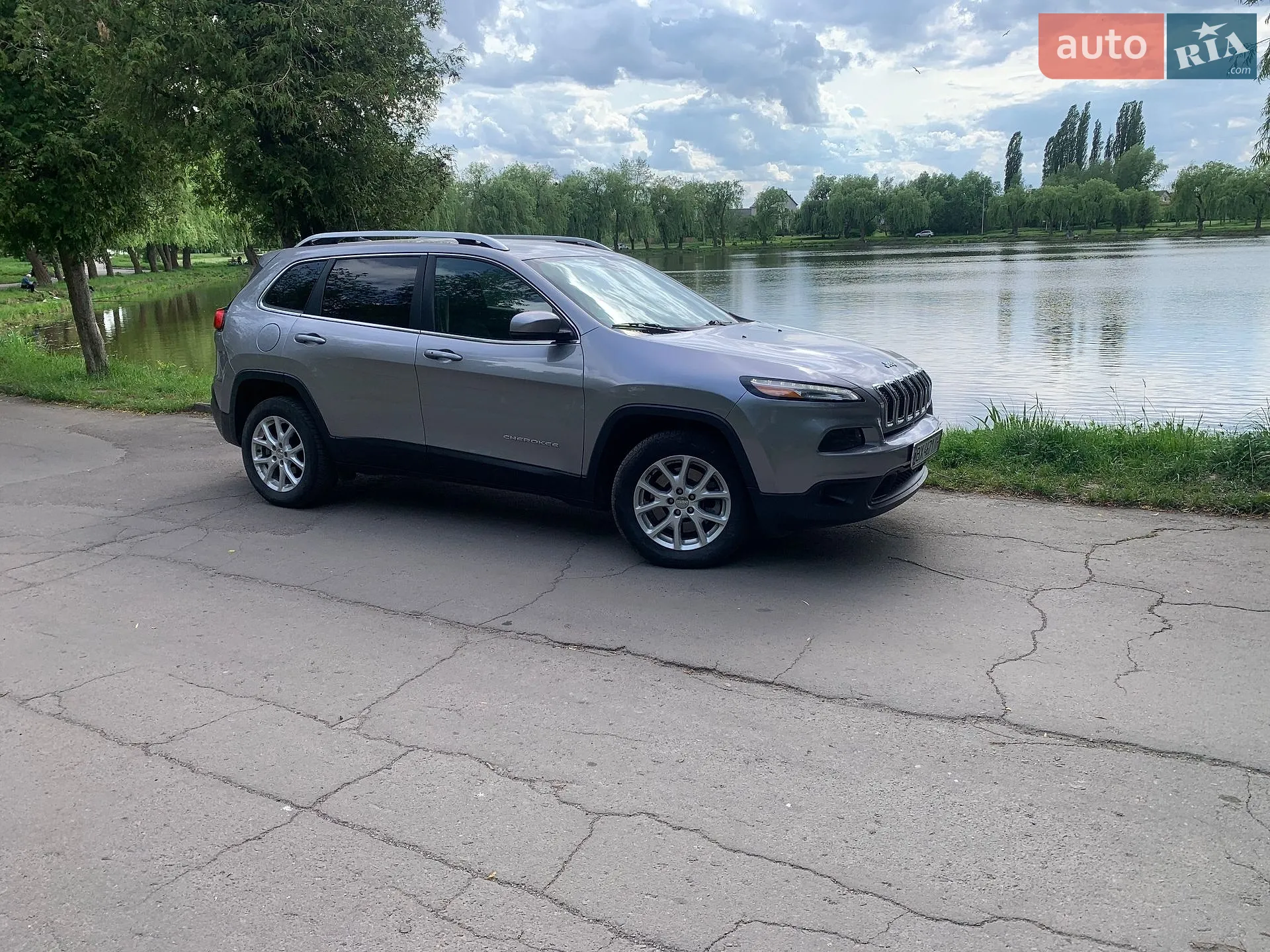 2017 Jeep Cherokee - мініатюра 6