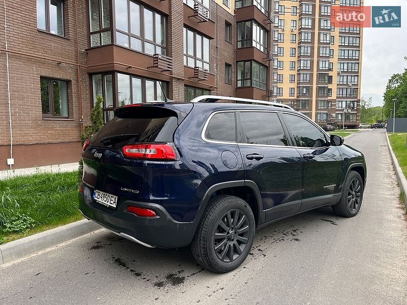 Внедорожник / Кроссовер Jeep Cherokee 2014 в Чернигове фото 4 Внедорожник / Кроссовер Jeep Cherokee 2014 в Чернигове
