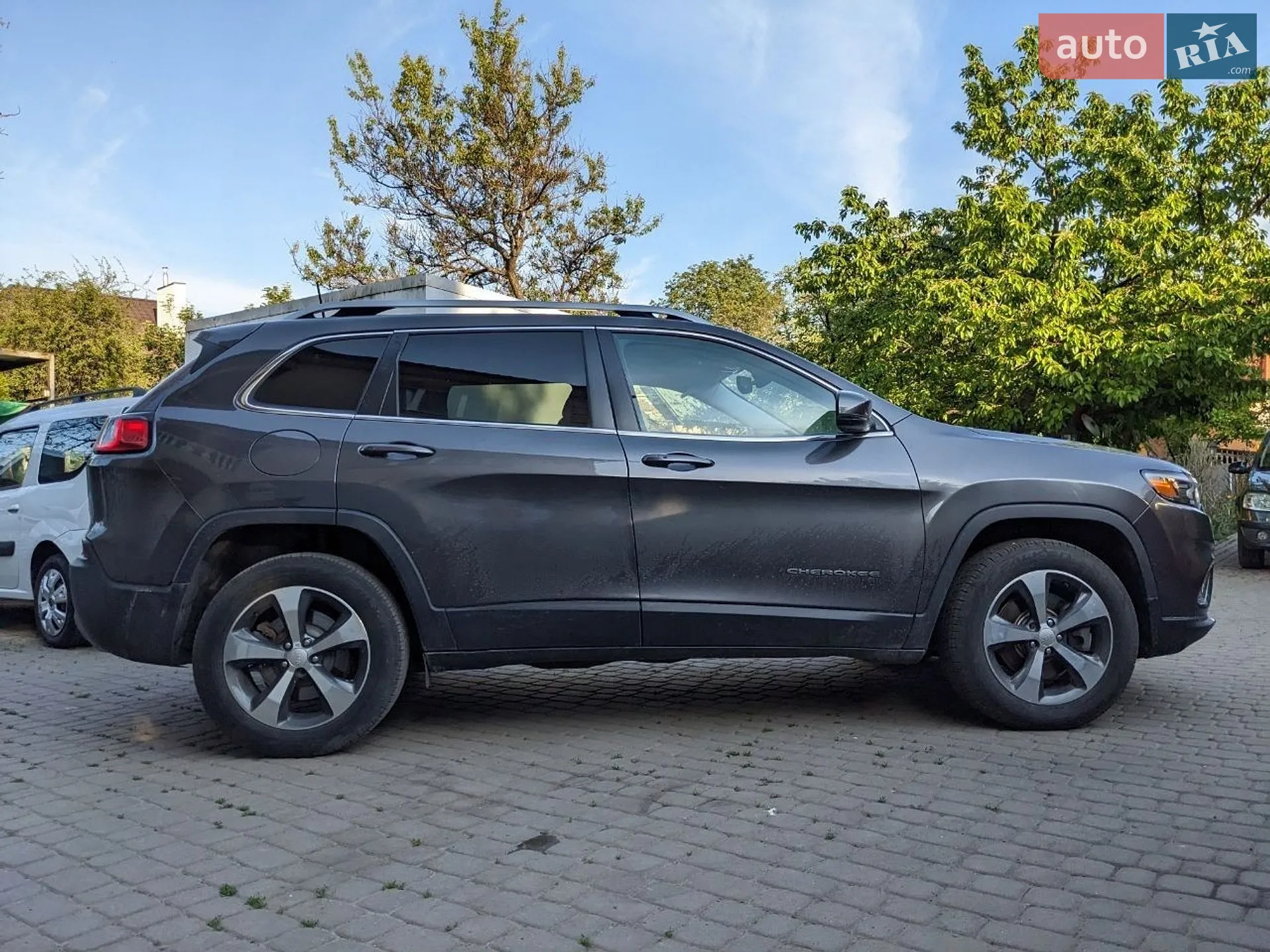 2018 Jeep Cherokee - мініатюра 6
