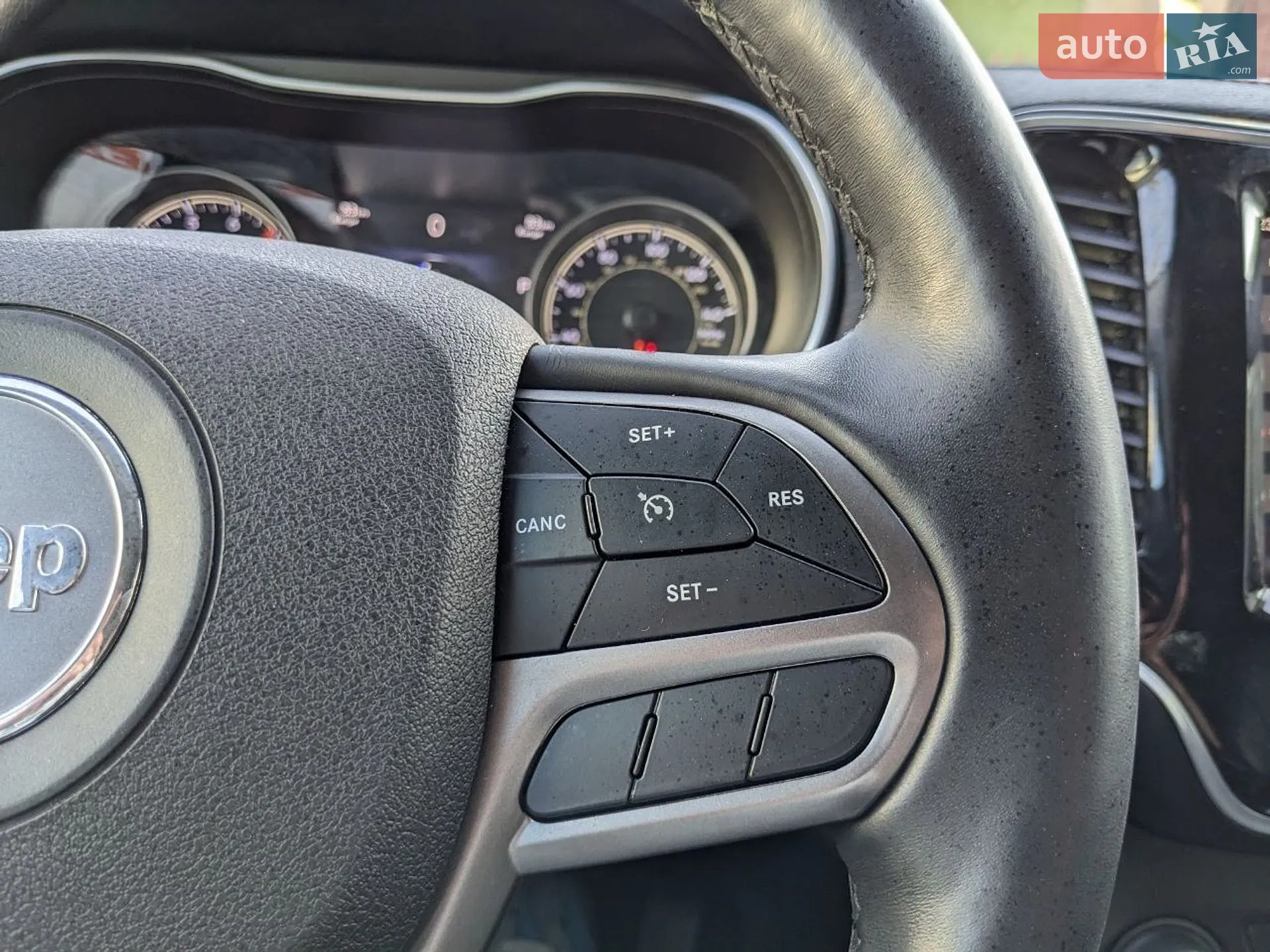 2018 Jeep Cherokee - мініатюра 51