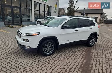 Позашляховик / Кросовер Jeep Cherokee 2016 в Калуші