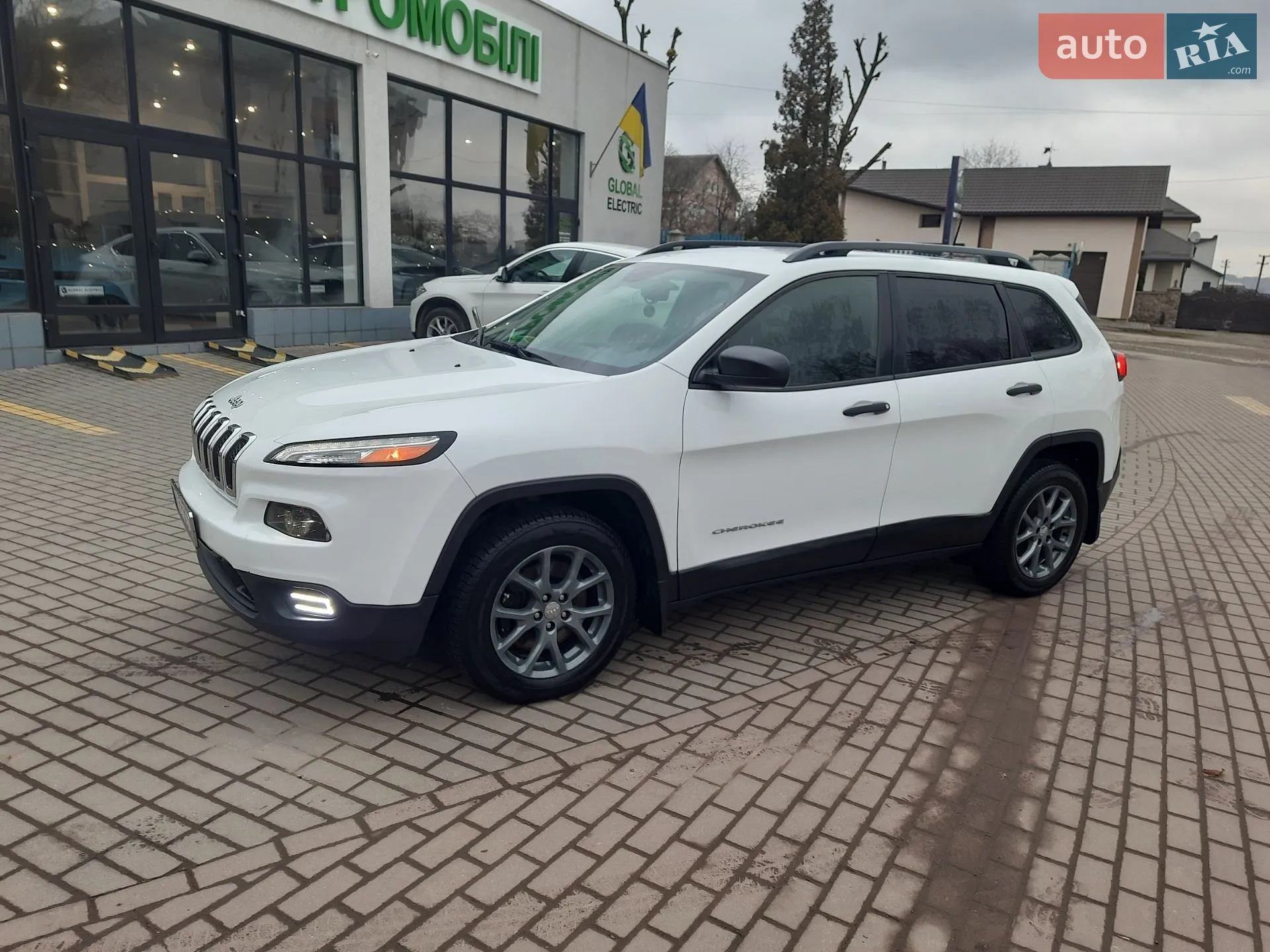 2016 Jeep Cherokee - фото 1