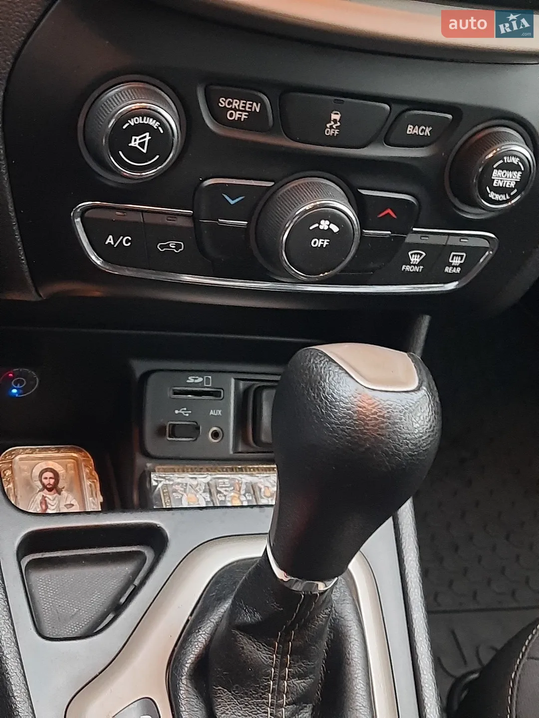 2016 Jeep Cherokee - мініатюра 26