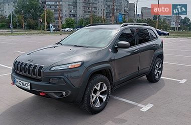 Позашляховик / Кросовер Jeep Cherokee 2015 в Сумах
