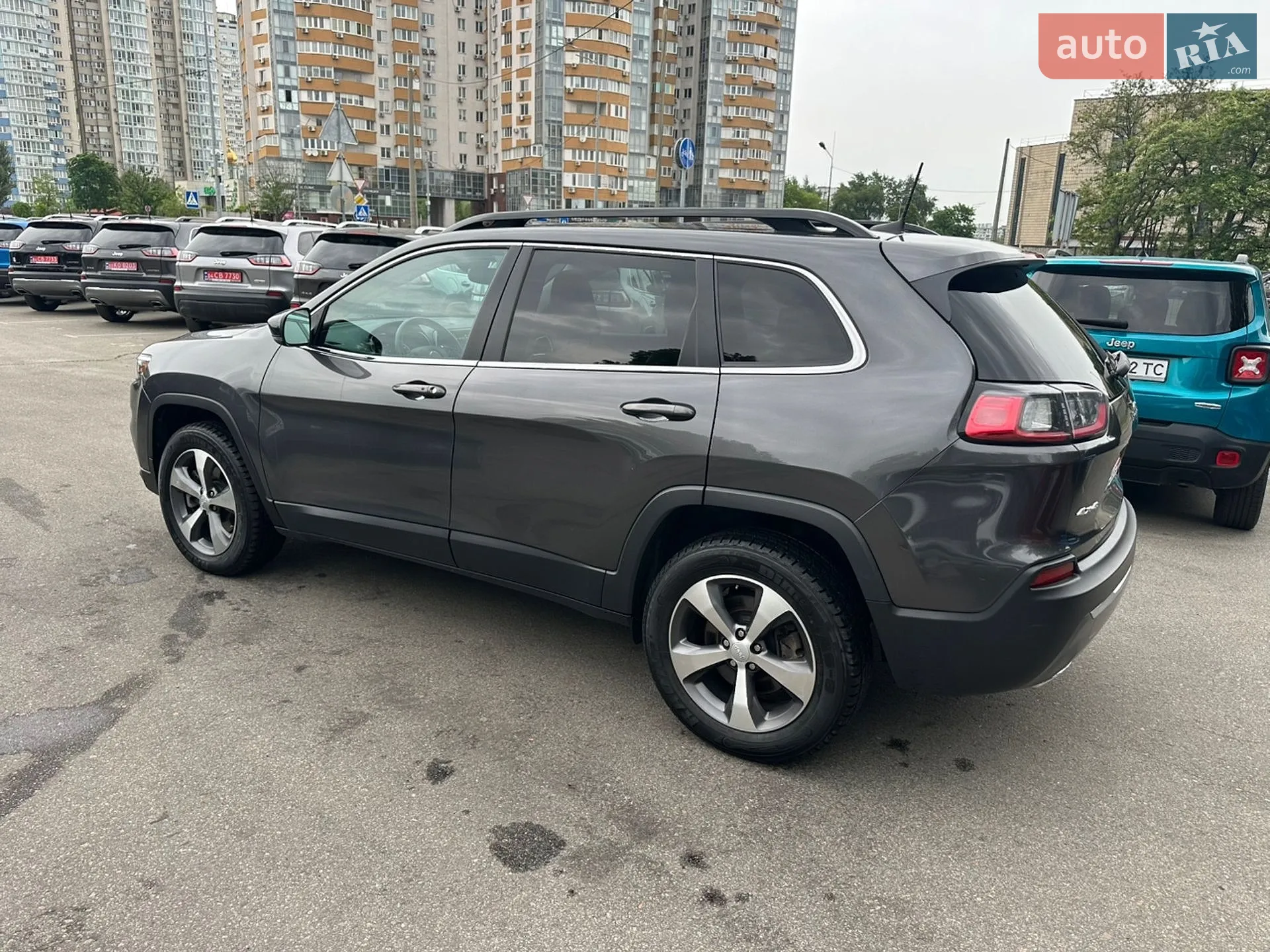2022 Jeep Cherokee - мініатюра 10