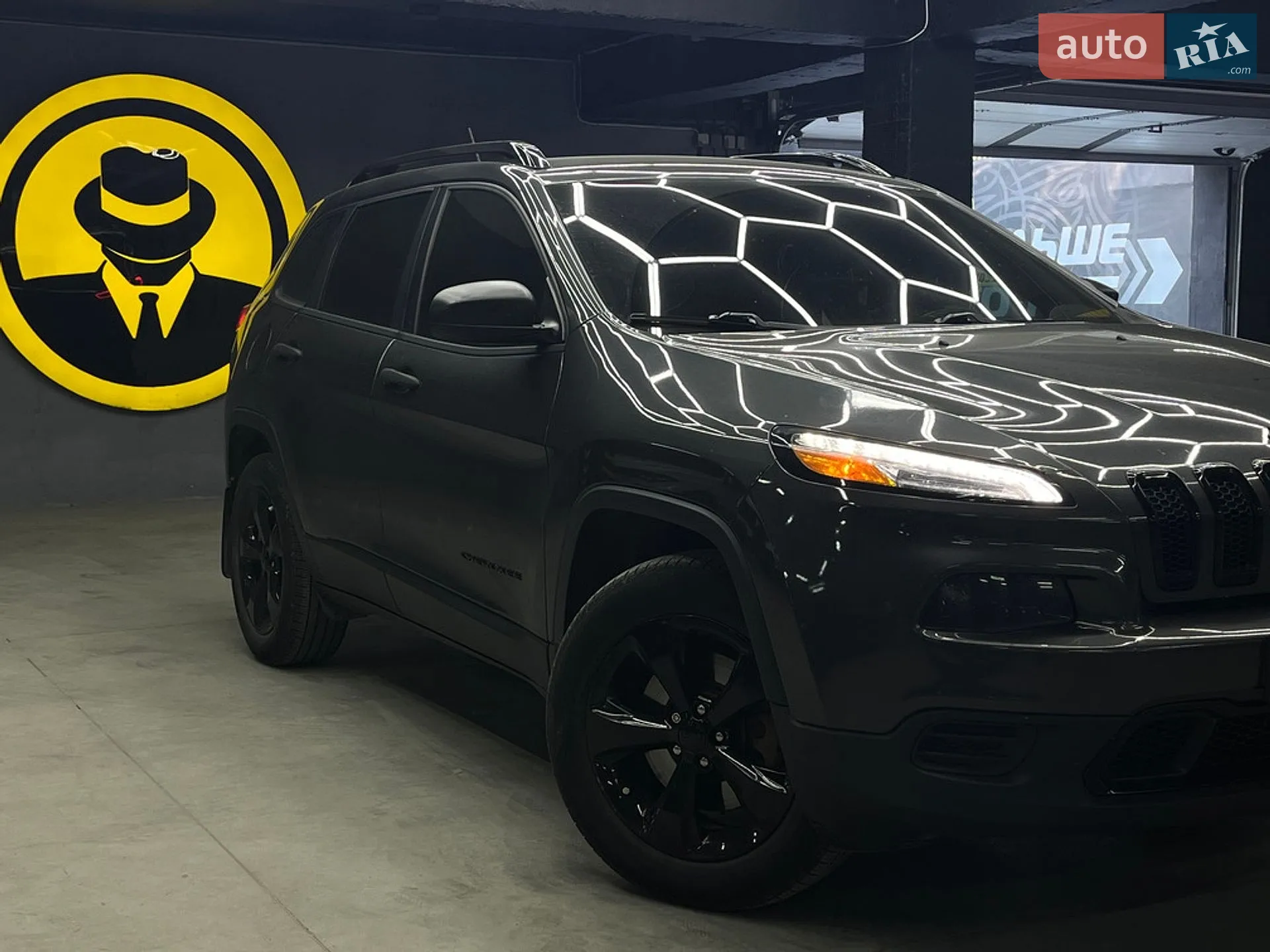 2016 Jeep Cherokee - мініатюра 2